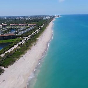 SOCIAL DISTANCING IN SOUTH FLORIDA: We flew our drone around different parts of South Florida. Here's what some normally populated areas look like now that social distancing and county orders are in effect. | WPBF 25 News