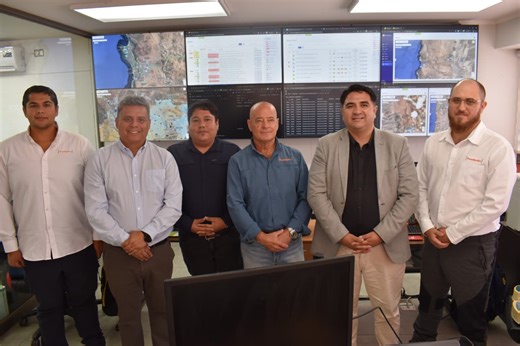 Seremis De Transportes Y Ciencia Conocen En Alto Hospicio El Sistema De Control Inteligente De Buses Hualpén Y Su Flota Eléctrica | Diario El Longino