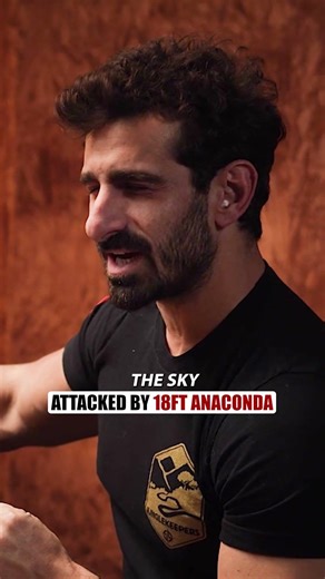 Attacked By 18ft Anaconda | ‪@Junglekeeper‬ - Raj Shamani #shorts