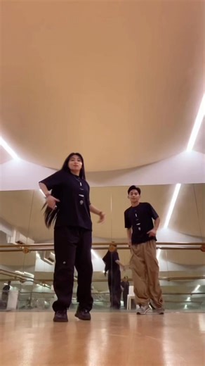 bebot bebot with my Raven De Torres 🫶🏻 #reelsfbviral #fbreels #AshleyNicole #trend #viral #dancer | Ashley Nicole