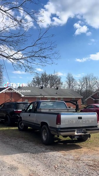 willburt wih a lil dih#obs #truck #goober@willy.b.dreammnnnn @Ęłį👽