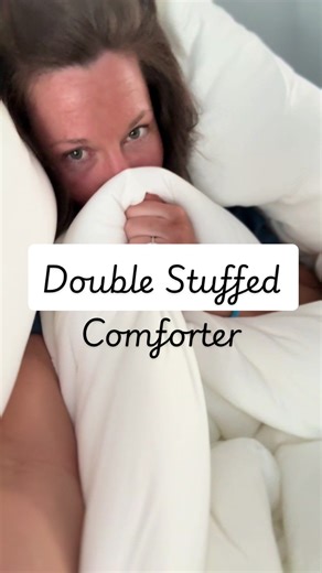 Instead of double stuffed Oreos, we have a double stuffed comforter 😍 the fluff is incredible! #comforter #viral #marshmellow #tiktokshopstockup #tiktokshopcreatorpicks