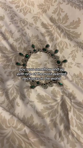 whoopsy daisy#louvre#fyp#viral#france#louvreheist | most wanted necklace