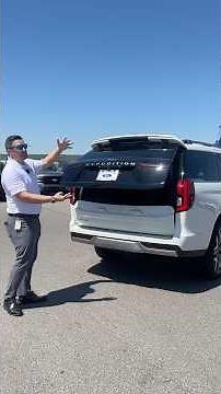 The all new SPLIT GATE: 2025 Ford Expedition