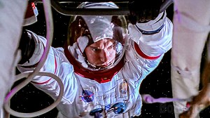 Cette scène d'Apollo 13 est le cauchemar de tout astronaute | Boxoffice - Les Grands Moments de Cinéma