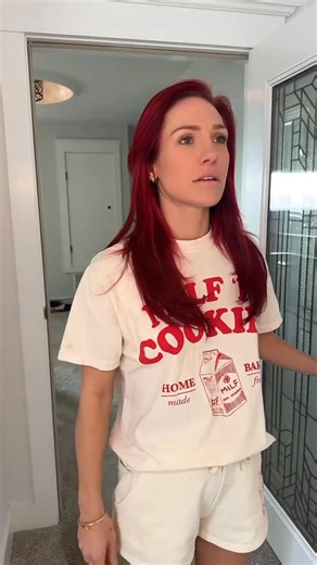 Ｓｈａｒｎａ Ｂｕｒｇｅｓｓ on Instagram: "My Milf 👀"