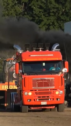 Freightliner Argosy 24V71 Detroit Diesel #ASTTQ #ntpa #semitruckpulls | One Diesel