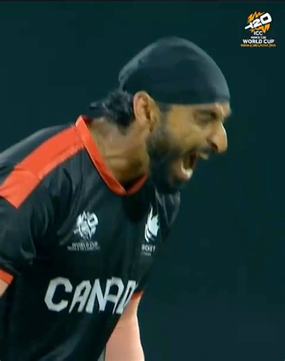 Jaskarandeep Singh gets the massive breakthrough of Rahmanullah Gurbaz 👏 #T20WorldCup broadcast details 👉 https://www.icc-cricket.com/tournaments/mens-t20-world-cup-2026/news/all-the-broadcast-details-for-icc-men-s-t20-world-cup-2026 | ICC - International Cricket Council