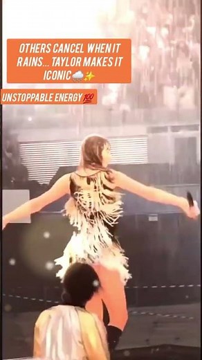 Taylor Swift Performs in Rainstorm While Others Back Out iconic 💯 #taylorswift #swifties #erastour