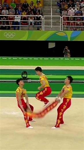 Bet you didn’t see that coming. ⚡️ #Olympics #Gymnastics