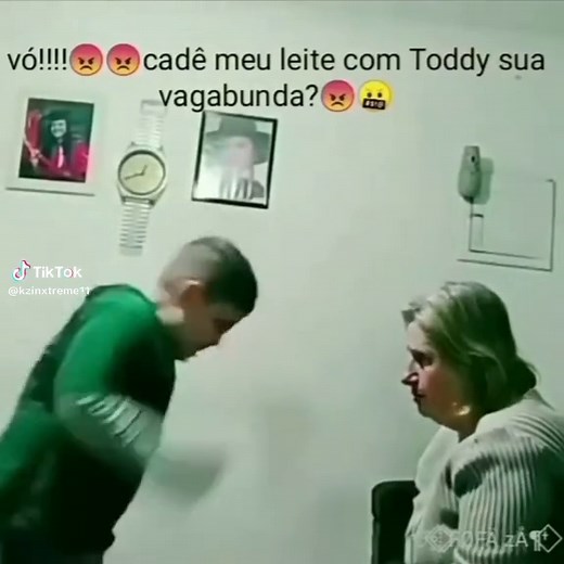 Memes Engraçados com a Vó e Toddynho