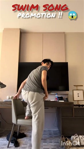 taehung swim song #btsarmy #bts #trendingshorts #btsfunnymoment #btsedits #suga #v #vbts