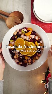 4.1K reactions · 1.7K shares | Esta ensalada Nochebuena es la guarnición perfecta para acompañar platillos como lomo, pierna o pavo. Además es fácil de hacer y se prepara con ingredientes muy económicos.  | kiwilimón | Facebook