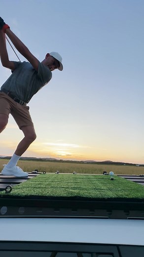 Introducing the NEW Golf Green Platform! ⛳️ Looking for a fun and unique way to practice your golf skills, or just another activity to enjoy with mates while camping? Look no further! 🏌🏼Easily attach it to your Rhino-Rack Pioneer Platform to have your very own portable golf green 🏌🏼Durable and easy to install 🏌🏼Realistic synthetic grass surface to mimic the feel of a real golf course Why settle for boring driving ranges or cramped backyards when you can take your golf game to new heights?