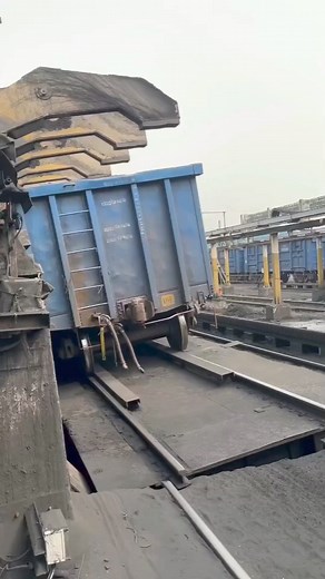 #trains #westernrailway #rail #train #track | Explore Railways