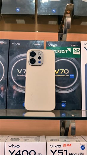 Vivo v70 🔥...#vivo #viral #vivov70 #tech #unboxing