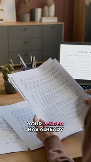 💰 Let’s talk about “pre-approvals” vs. “pre-quals”… because they are NOT the same thing! Here’s the truth 👇 A pre-qualification just means someone typed a few numbers into an online form. It’s quick, it’s easy… but it’s not real. 🫠 A true pre-approval means a licensed loan officer (hi, that’s us! 👋) has reviewed your credit, income, assets, and all the real-life details that actually matter when it’s time to make an offer. Why does this matter? Because when you find the one 🏡, your offer ne