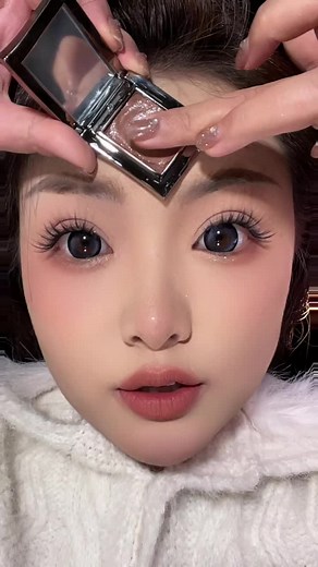 Easy Eye Makeup Tutorial for Every Occasion