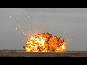 US Delivers Massive Ordnance Penetrator (MOP) 37,000 LB Bombs To The USAF - GBU-57 Shocked Rusian