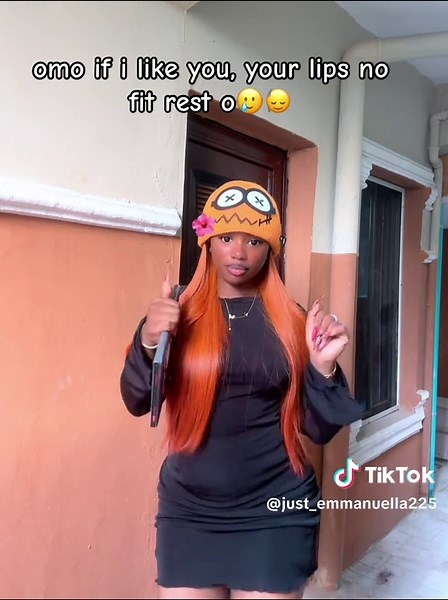 How to Kiss: Tips for Loving Moments