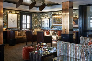 The Leopard Bar: Sundowners with Ocean Views