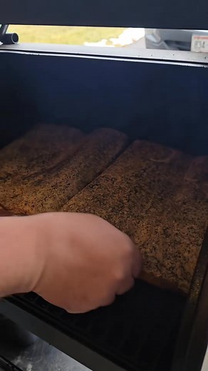 Simple Homemade Bacon 肋 Watch us turn this pork belly into homemade...