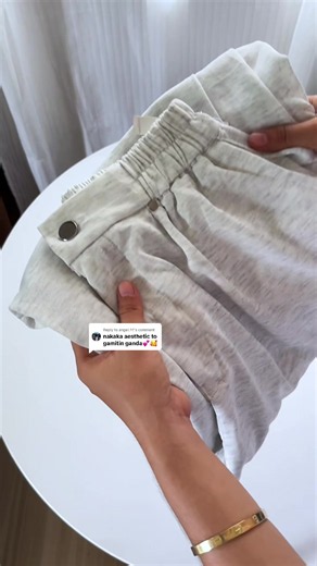 Gray Baggy Sweatpants Outfit Ideas | Loose Jogging Pants Styling