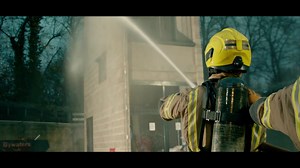 3.4K views · 81 reactions | Vous êtes-vous déjà demandé comment se déroule un plan de renouvellement d'appareils respiratoires à grande échelle pour un Service d'Incendie et de Secours d'une large zone urbaine ? Regardez ici comment London Fire Brigade nous raconte leur histoire. Bienvenue à la Brigade des Pompiers de Londres dans la famille MSA ! | MSA Fire | Facebook