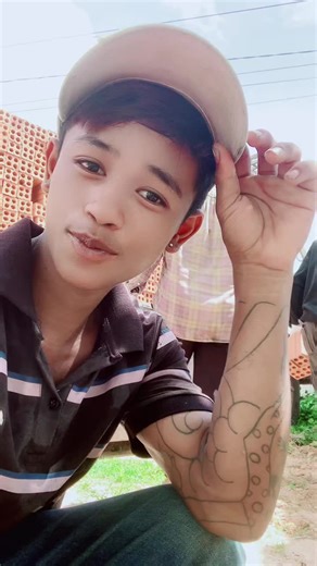 Bro Saok នៅលើ TikTok