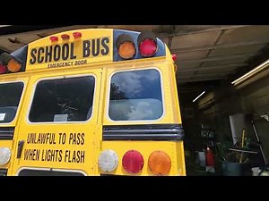 2004 Freightliner FS65 Thomas School bus