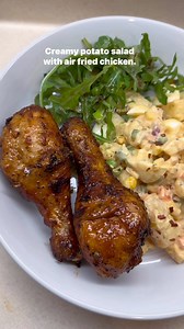 Another potato salad recipe: Creamy potato salad with mixed veggies, eggs and peppers 😋 #reel #christmas2025 #christmasfood #christmasdinner #dinner #trending #food #reels #potatosalad #potatoes | Chef Nyasha Mangwiro