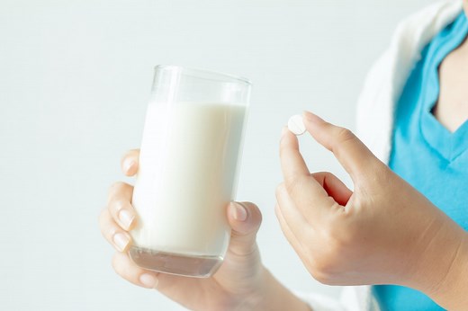 6 remédios para intolerância à lactose (e como tomar)