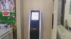 排队叫号机医院安装调试完毕
