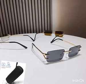 Minimal Design. Maximum Style. For people who love clean, modern, high-end fashion , these rimless glasses are the perfect match. 👉 Scratch-resistant lenses 👉 Gold-finish premium temples 👉Soft nose pads for comfort 👉 Elevates ANY outfit 👉 Order now for fast delivery! 👉Click on the link to order now : https://stylehubstores.com/luxury-rimless-glass/ 📞 WhatsApp: [07051718558] | Chic Clear Glasses
