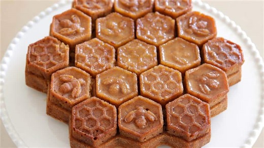 Honey Cake Recipe | Honeycomb Cake | Beehive Cake