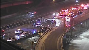 Law enforcement seeking driver that fled deadly crash on I-5 in Seattle