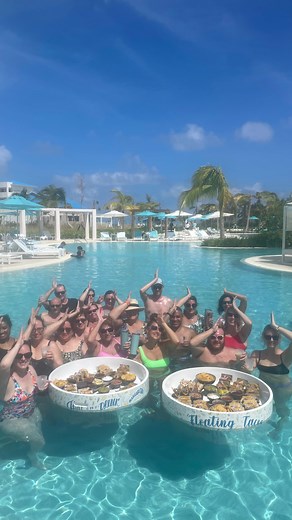 A floating taco bar at Margaritaville Island Reserve Cap Cana is just what the doctor ordered! • • • • #AIORetreat2022 #aioutlet #allinclusiveresort #allinclusivevacation #capcana #dominicanrepublic #caribbean #caribbeanvacation #caribbeanbeach #beachvacation #caribbeanresort #licensedtochill #margaritaville #tacotime #paradise | All Inclusive Outlet