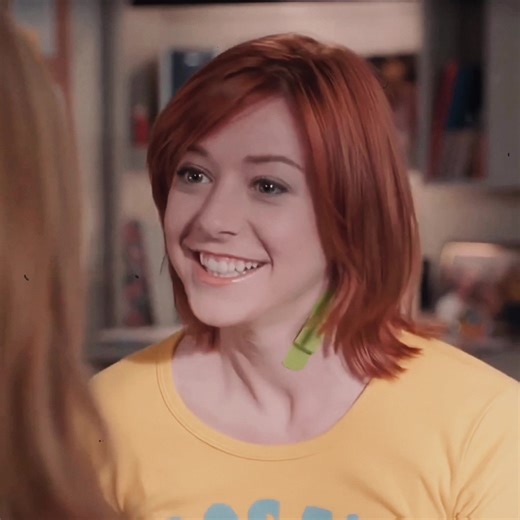 she’s so cutie #foryoupage #foryou #buffythevampireslayer #btvs #willowrosenberg btvs edit willow rosenberg edit alyson hannigan @cassie