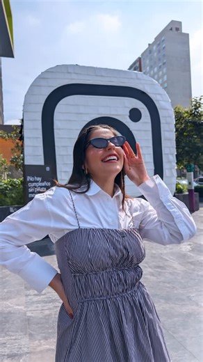 Lesslie Polinesia on Instagram: "Han pasado 15 años desde que Instagram llegó a nuestras vidas… y qué increíble ha sido crecer juntos 🤍✨ Recuerdo mi primera foto ¡2013!, sin imaginar todo lo que vendría después. Hoy celebro cada momento, cada historia y cada conexión que esta plataforma me ha regalado #15AñosDeInstagram #InstagramXV"