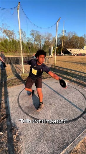 yes WE love south africans #discus #track #shotpu #shotput | south african drill