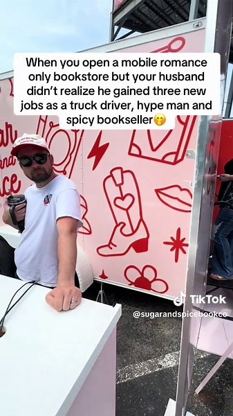 Mobile Romance Bookstore: A Hilarious Journey