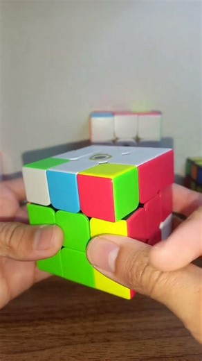 Best moves? #rubikscube #toys #fidgettoys #cubing