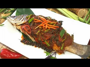 How To : Deep Fried Sea Perch With Red Curry Sauce | Thai / Lao Food