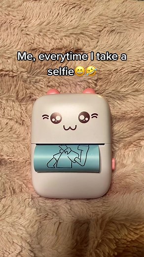 I can’t be the only one 😂 #kittyprinter #selfies