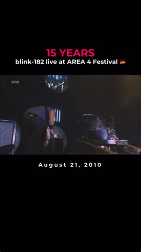 2.8K views · 433 reactions |  Hace 15 años, blink-182 se presentaba...