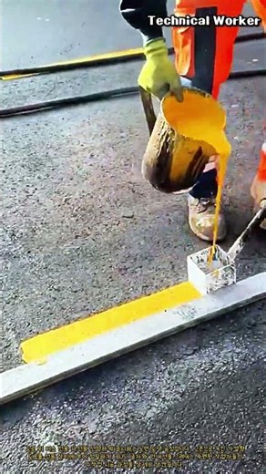 도로 위 버스 전용 차선 노면 도색 시공 과정 #worker #process #roadpainting #buslane #infrastructure