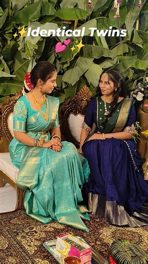 MamathaReddy on Instagram: "#IdenticalTwins #TwinMakeup #TwinGlam #MakeupTwins #TwinAesthetic #DoubleBeauty #Twinning #MirrorImage #TwinVibes #BeautyTwins #GlamSisters #MakeupMagiclook #MakeupInspo #TwinTransformation #CuteMakeupLooks #Trending #Reels #InstaTwins #doubletrouble👯"