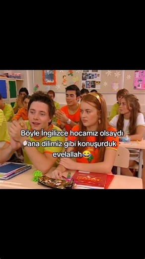 Böyle İngilizce hocasına can feda 🤣😂#selena #keşfet #keşfetbeniöneçıkar #mükremingezgin