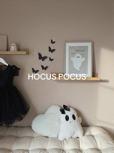 Creative Hocus Pocus Halloween Decor Ideas