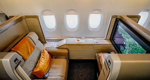 Asiana Airlines Airbus A380 First Class Review (Seoul > Los Angeles)